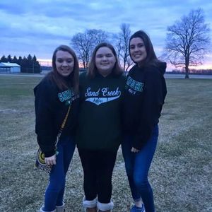 Meet your Posher, Elizabeth